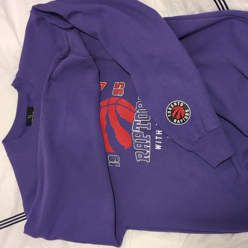 Toronto Raptors Purple Sweatshirt - Picture 3 of 3